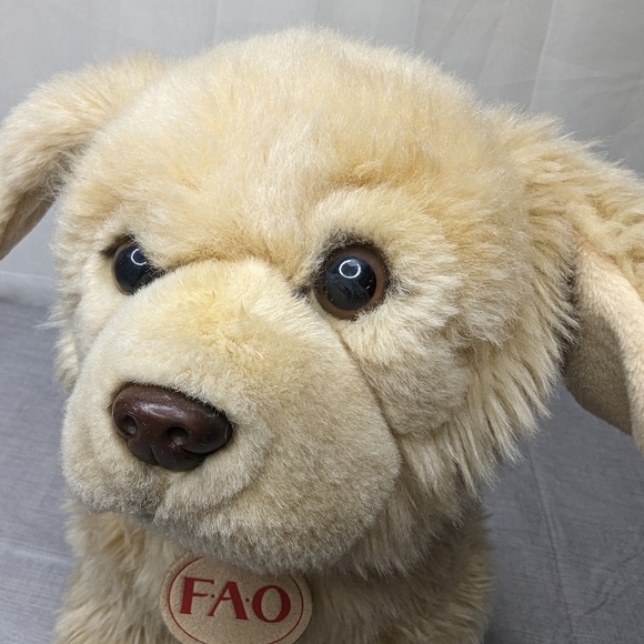 2015 FAO Schwarz Toys R Us Golden Retriever Dog Sitting Plush Toy Medium 12” - Picture 4 of 16